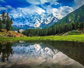 Climbers on Deosei Plateau  Tour

